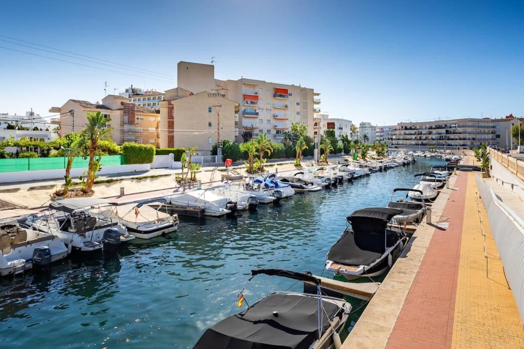 Apto. Brisa Marina Piscina+Parking A 5' Del Arenal Platja de Larenal Exterior photo